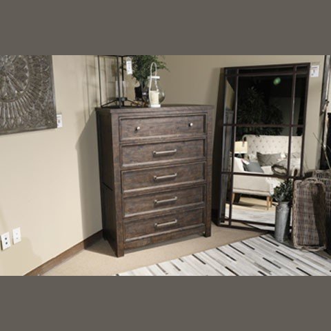 Комод высокий Hillcott B798-46 Ashley Комод высокий Hillcott B798-46 Ashley